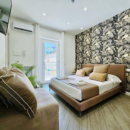 Yourhome - Santa Lucia Rooms Sorrento Exterior photo
